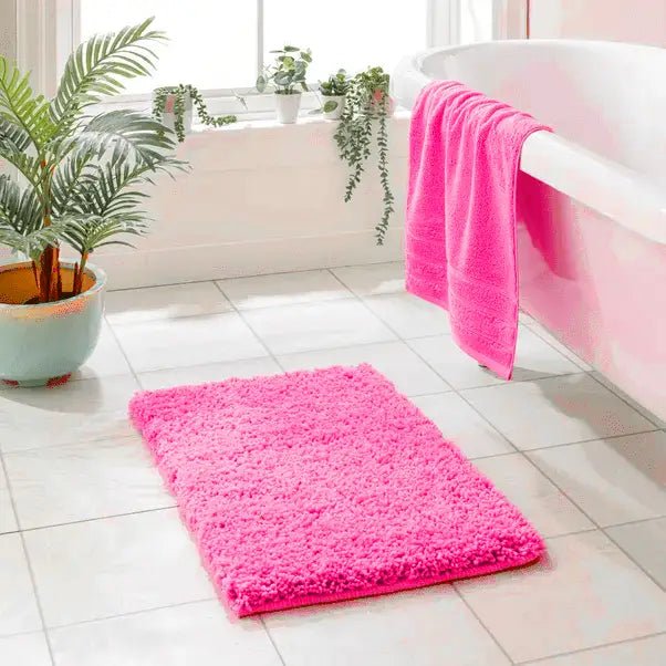 Chenille Bath Mat - TheComfortshop.co.ukBath MatsthecomfortshopTheComfortshop.co.ukblack-chenille-bath-mat-only-Black45cm x 60cmChenille Bath Mat