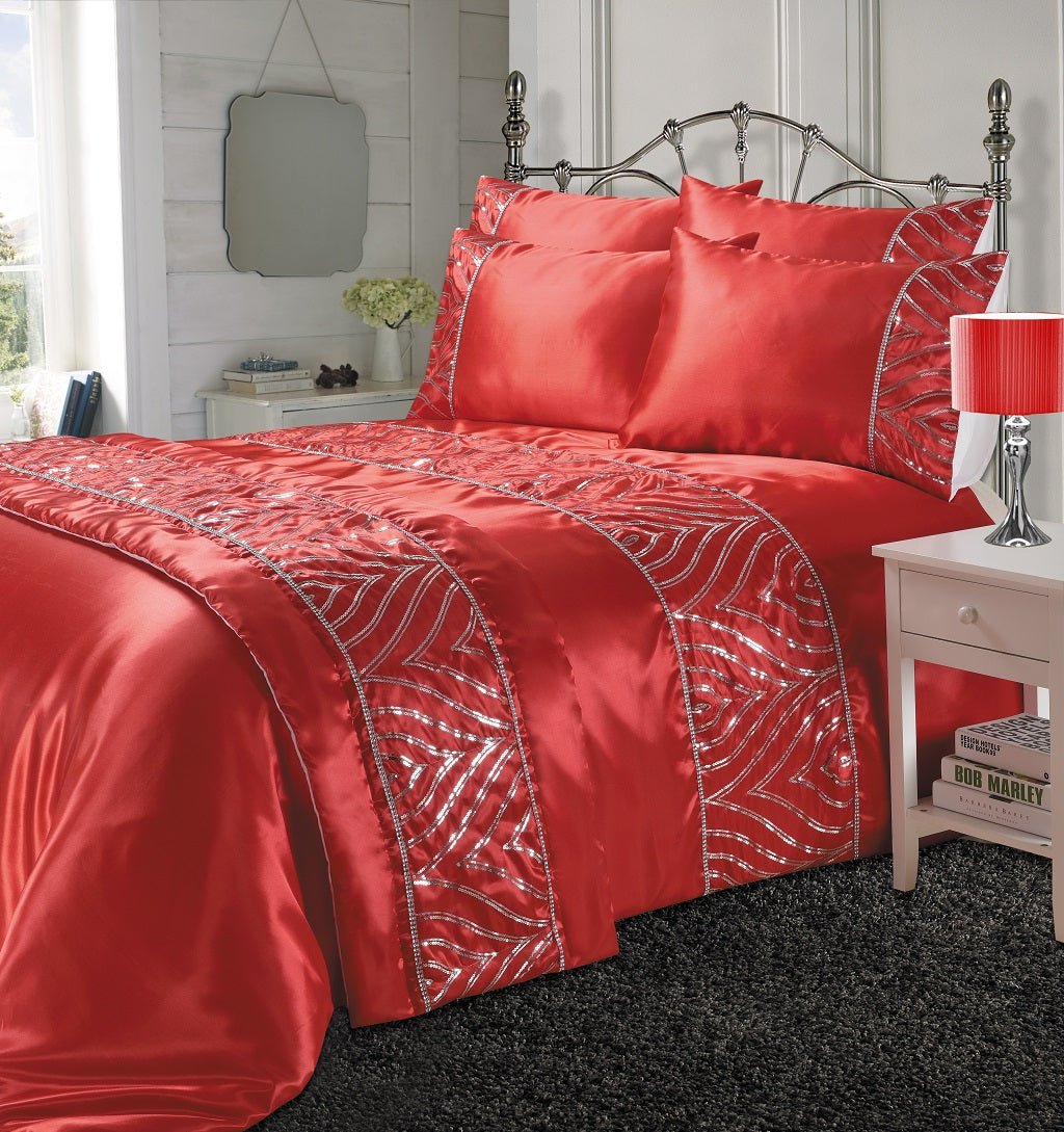 Crystal Shine and Shimmer Duvet Set - TheComfortshop.co.ukDuvet Covers0721718960249thecomfortshopTheComfortshop.co.uksingle-red-shimmer-duvet-setSingleRedCrystal Shine and Shimmer Duvet Set - TheComfortshop.co.uk