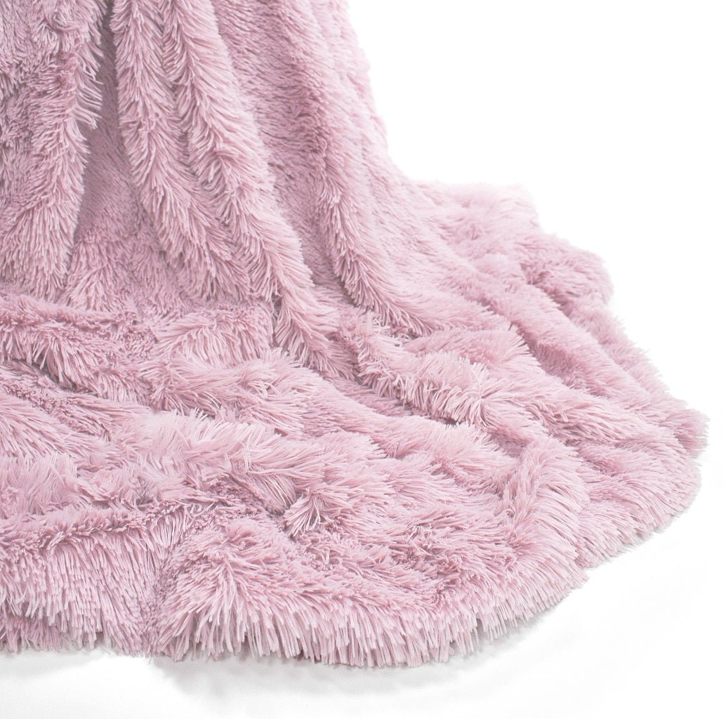 Hug Snug Teddy Cuddles Throw Blanket - TheComfortshop.co.ukThrows0721718971313thecomfortshopTheComfortshop.co.ukCuddles Throw 150 x 200 PinkPinkHug Snug Teddy Cuddles Throw Blanket - TheComfortshop.co.uk