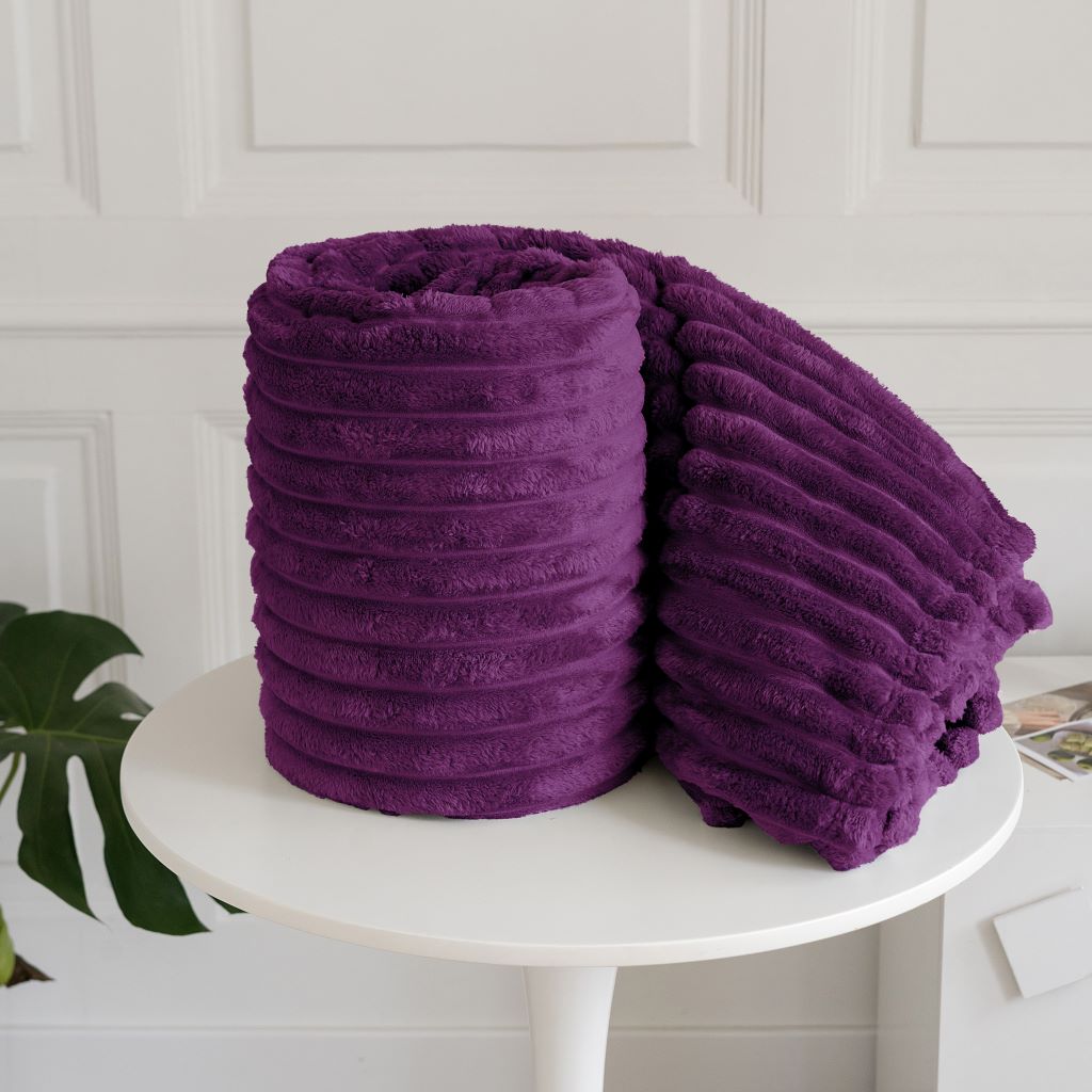 Jumbo Cord Throw – Ultra - Soft & Stylish Chunky Blanket | - TheComfortshop.co.ukThrows10721718957949thecomfortshopTheComfortshop.co.ukChunky cord throw PLUM 150cm/200cmPlum150 cm X 200 cmJumbo Cord Throw – Ultra - Soft & Stylish Chunky Blanket |