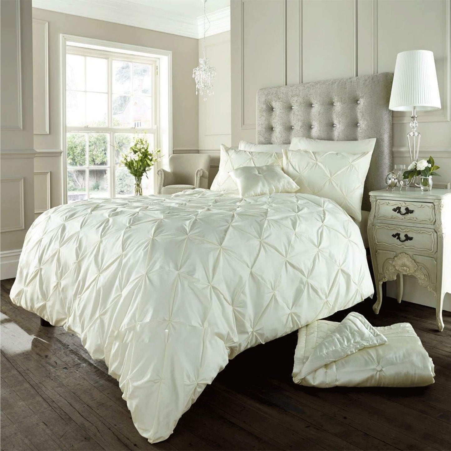 Pintuck Pleated Alexander Alford Duvet Quilt Cover Bedding Set - TheComfortshop.co.ukDuvet Covers0721718974642thecomfortshopTheComfortshop.co.ukAlexander Cream Duvet SingleCreamDuvet Cover Set Single OnlyPintuck Pleated Alexander Alford Duvet Quilt Cover Bedding Set - TheComfortshop.co.uk