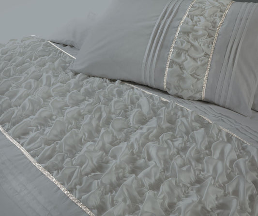 Silver Aurora Reversible Duvet Sets - TheComfortshop.co.ukDuvet Covers0721718977179thecomfortshopTheComfortshop.co.ukSilver-Aurora-Single-Reversible-Duvet-SetsSingleSilver Aurora Reversible Duvet Sets - TheComfortshop.co.uk