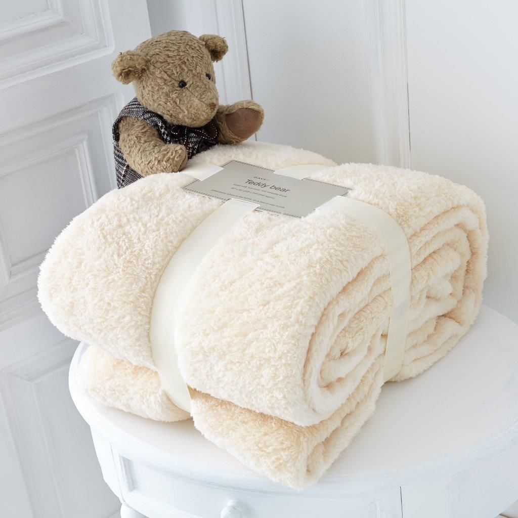 Teddy Bear Throw Blanket - TheComfortshop.co.ukThrows0721718978855thecomfortshopTheComfortshop.co.ukTeddy Throw Aubergine DoubleAubergineDoubleTeddy Bear Throw Blanket - TheComfortshop.co.uk