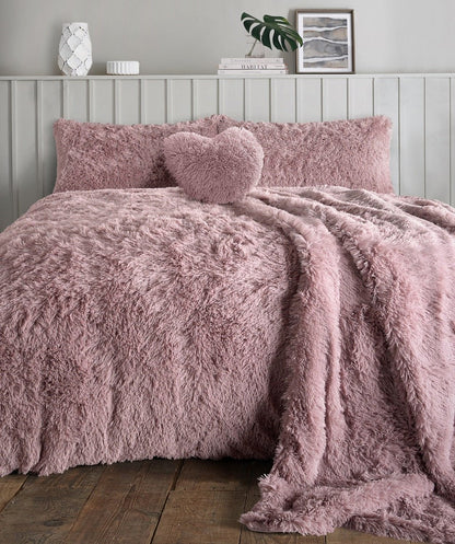 Hug & Snug Fleece Duvet Cover Set With Pillowcases - TheComfortshop.co.ukDuvet Covers0721718970941thecomfortshopTheComfortshop.co.ukTED CUDDLES Duvet Blush SuperkingBlushDuvet Cover Set SuperkingHug & Snug Fleece Duvet Cover Set With Pillowcases