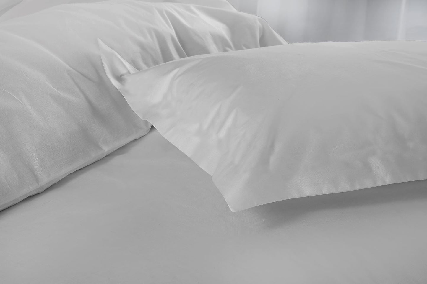 Ultra Soft Luxury Microfiber Fitted Sheet (25cm Deep) with Optional Matching Pillowcases – 100% Polyester Bedding Set - TheComfortshop.co.ukBed SheetsthecomfortshopTheComfortshop.co.ukSilverPillowcasesUltra Soft Luxury Microfiber Fitted Sheet (25cm Deep) with Optional Matching Pillowcases – 100% Polyester Bedding Set